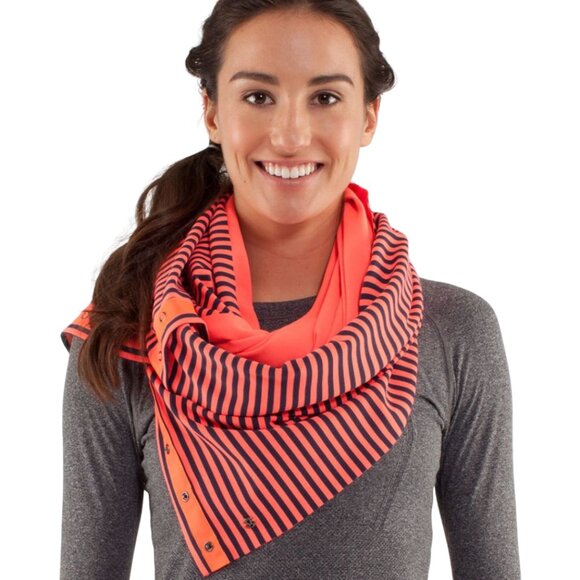 lululemon athletica Accessories - Lululemon Vinyasa Scarf *GUC